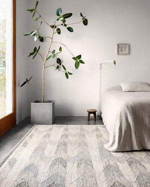Loloi Rugs Evelina Collection Rug in Pewter, Silver - 3'6" x 5'6"