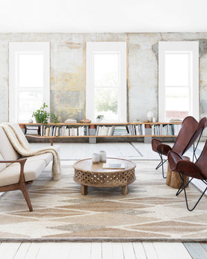 Loloi Rugs Evelina Collection Rug in Taupe, Bark - 3'6" x 5'6"