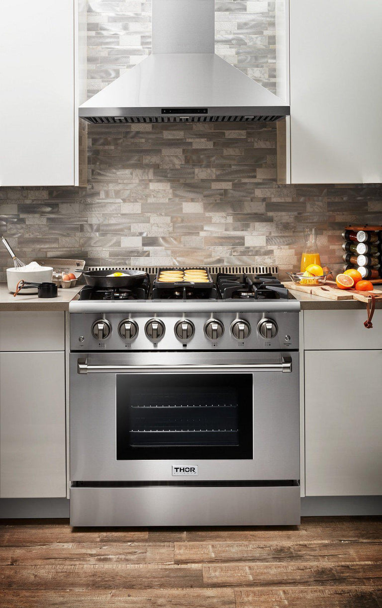 Thor Kitchen 36 Gas Range & 36 Range Hood Package, AP-HRG3618U – Premium  Home Source
