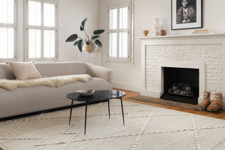 Loloi Rugs Iman Collection Rug in Ivory, Lt. Grey - 5'6" x 8'6"