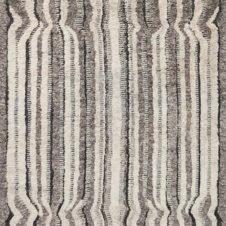Loloi Rugs Khalid Collection Rug in Stone, Charcoal - 4'0" x 6'0"