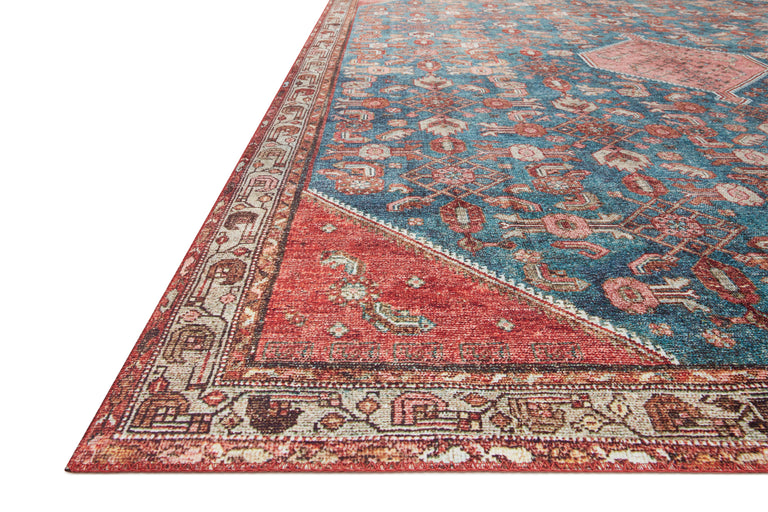 Loloi II Layla Collection Rug in Marine, Clay - 3'6" x 5'6"