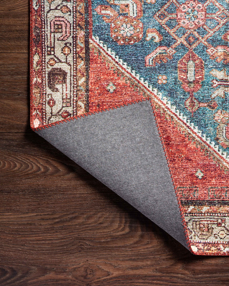 Loloi II Layla Collection Rug in Marine, Clay - 3'6" x 5'6"