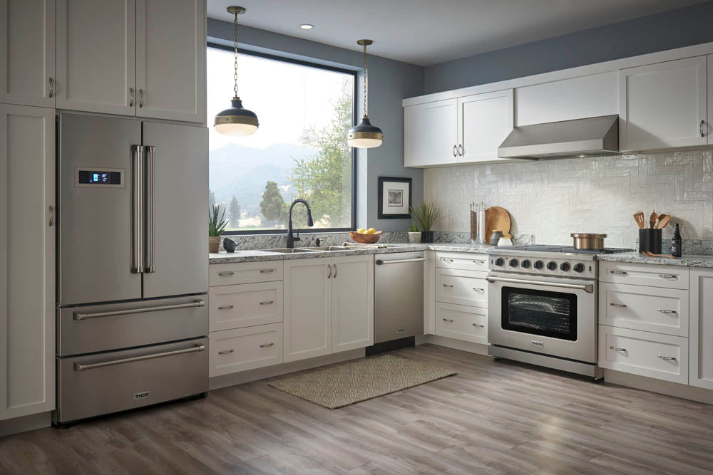 Thor Kitchen 36 in. 6.0 Cu. Ft Professional Natural Gas Range in Stainless Steel, LRG3601U | Premium Home Source