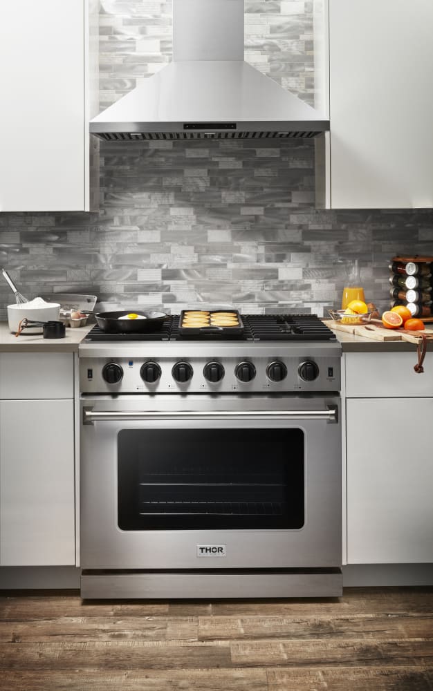 Thor Kitchen 36 in. 6.0 Cu. Ft Professional Natural Gas Range in Stainless Steel, LRG3601U | Premium Home Source