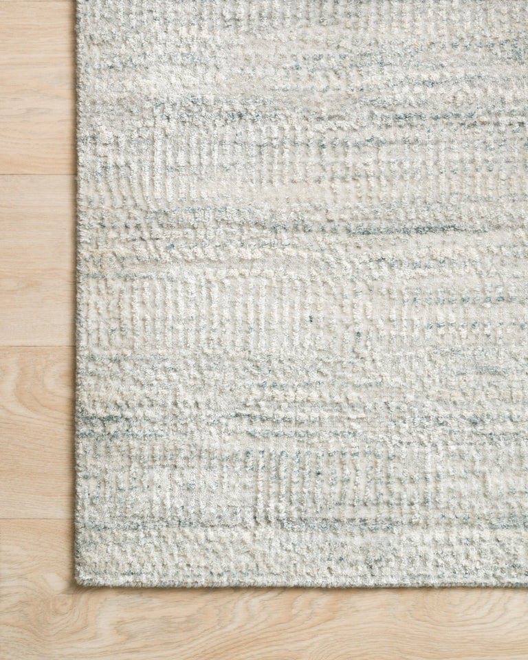 Loloi Rugs Robin Collection Rug in Silver - 8'6" x 11'6"