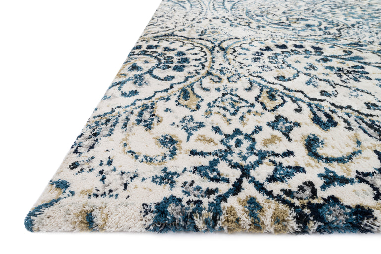 Loloi Rugs Torrance Collection Rug in Ivory, Indigo - 6'7" x 9'2"
