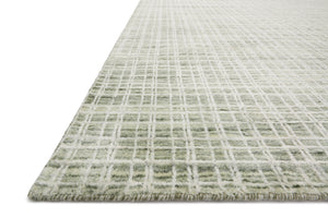 Loloi Rugs Urbana Collection Rug in Green - 5'6" x 8'6"
