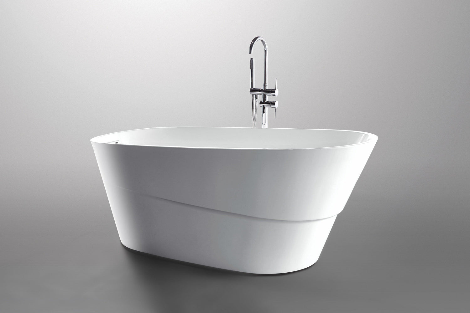 VA6521 67" x 31" Acrylic Freestanding Soaking Bathtub
