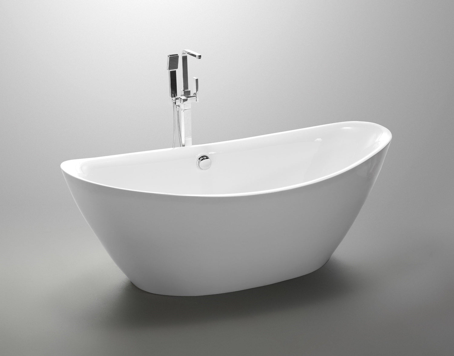 VA6807 71" x 34" Freestanding Soaking Bathtub