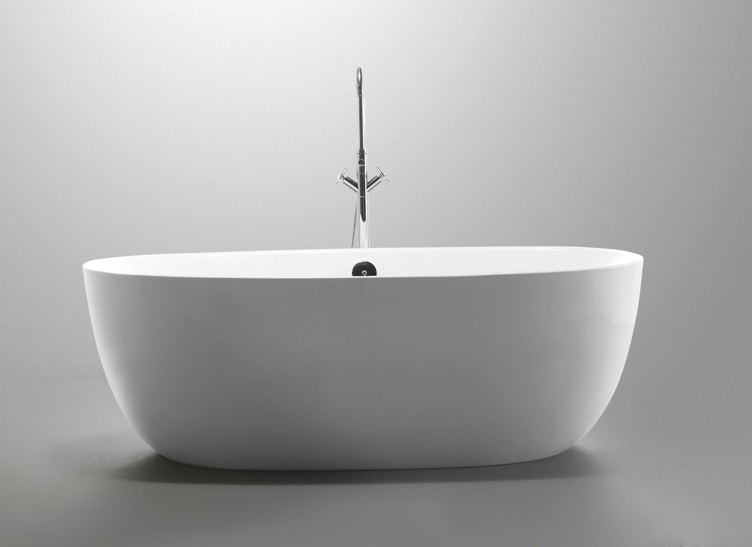 VA6833 67" x 31" Freestanding Soaking Bathtub