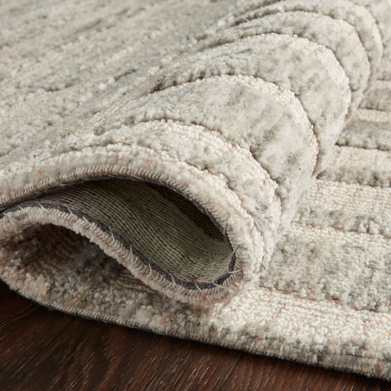 Loloi Rugs Yeshaia Collection Rug in Oatmeal, Silver - 8'6" x 12'
