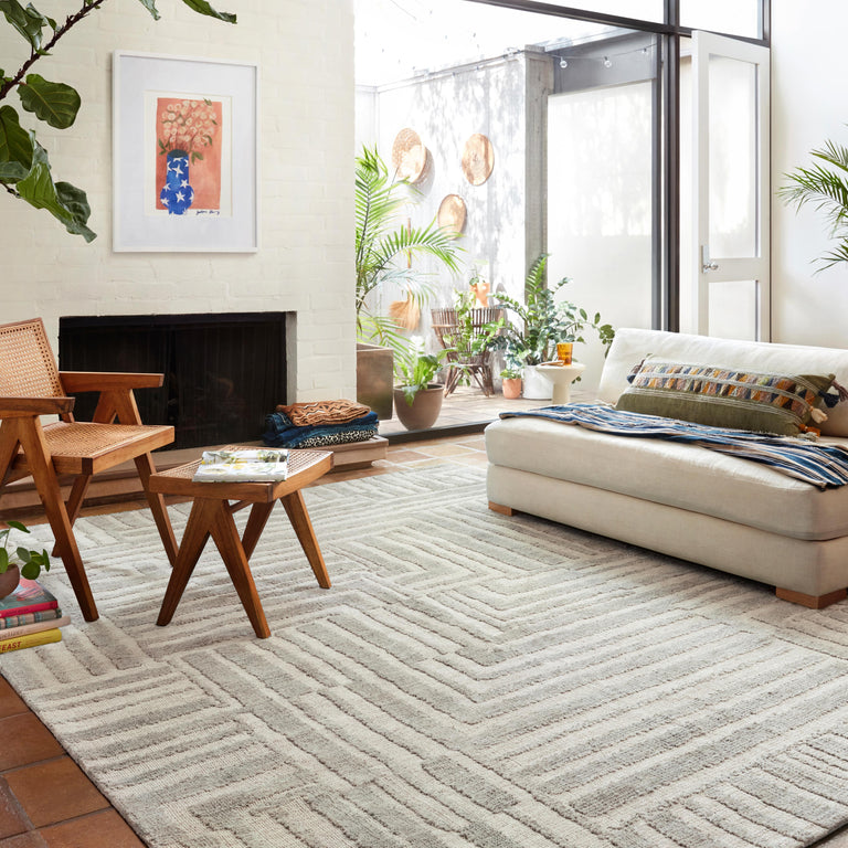 Loloi Rugs Yeshaia Collection Rug in Oatmeal, Silver - 8'6" x 12'