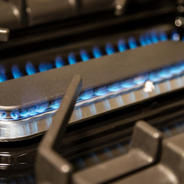 ILVE 40 in. Nostalgie Series Natural Gas Burner and Electric Oven Range in White with Bronze Trim, UPDN100FDMPBYNG