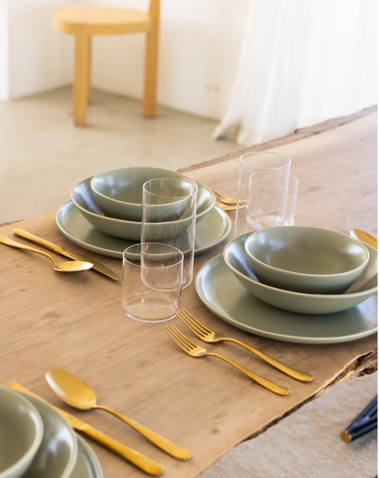 Fable Base Dinnerware Set in Beachgrass Green Premium Home Source