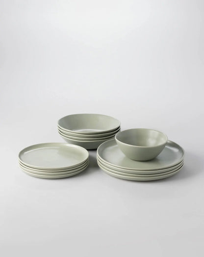Fable Base Dinnerware Set in Beachgrass Green