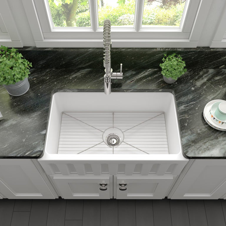 ZLINE 30 in. Venice Farmhouse Apron Front Reversible Single Bowl Fireclay Kitchen Sink with Bottom Grid in White Matte, FRC5119-WM-30