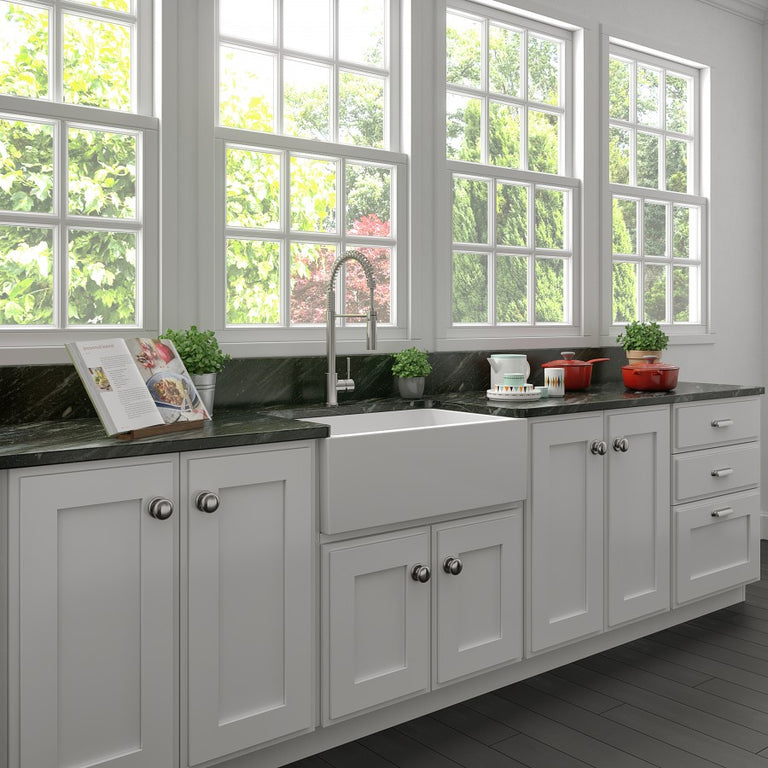 ZLINE 30 in. Venice Farmhouse Apron Front Reversible Single Bowl Fireclay Kitchen Sink with Bottom Grid in White Matte, FRC5119-WM-30