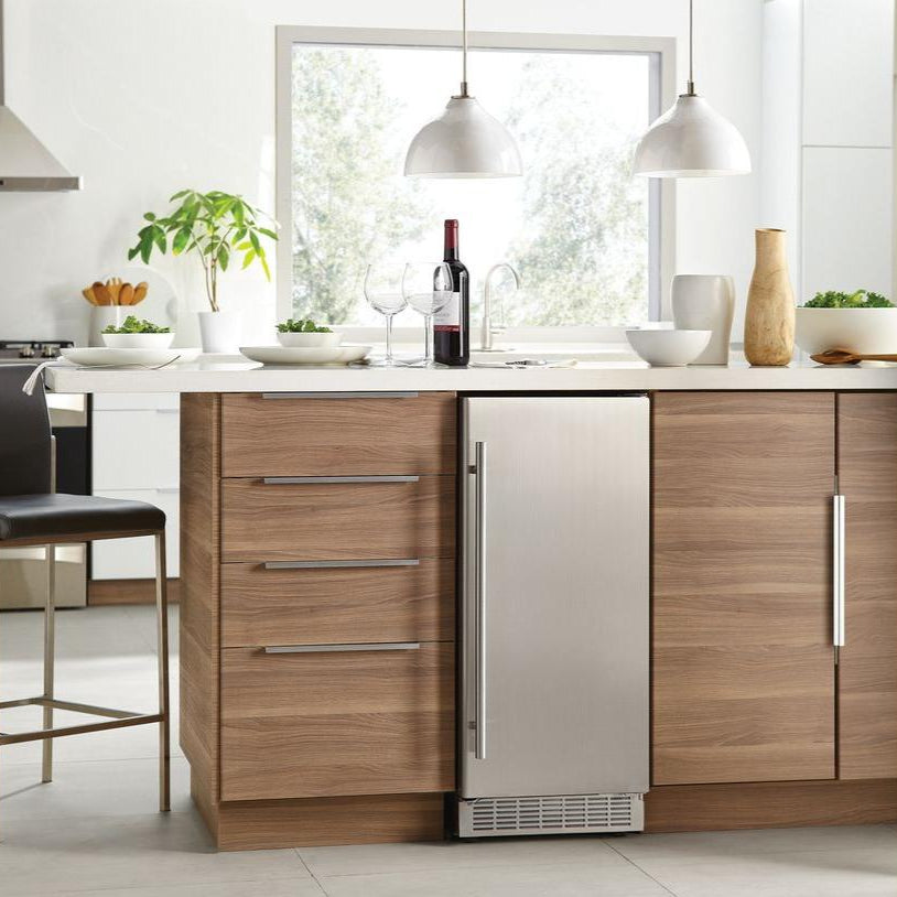 Danby Silhouette 15 in. Undercounter Ice Maker with Stainless Steel Do