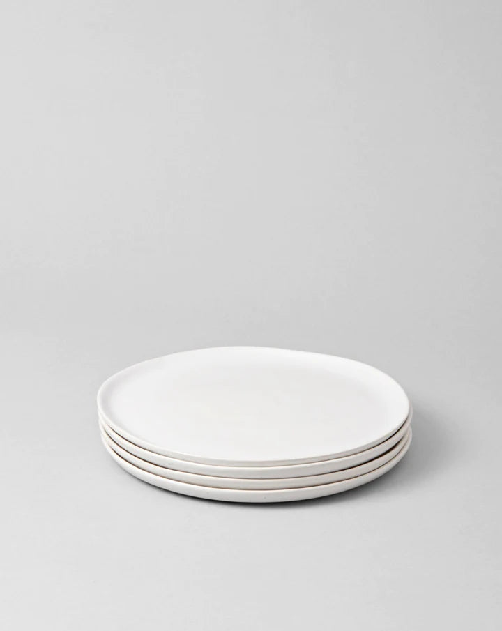 Fable Base Dinnerware Set in Speckled White