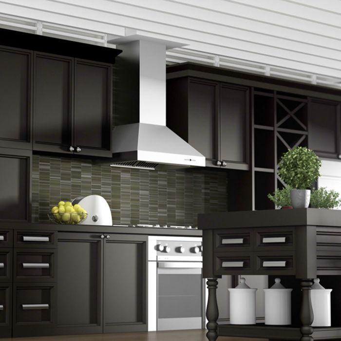 zline-stainless-steel-wall-mounted-range-hood-667-kitchen_3