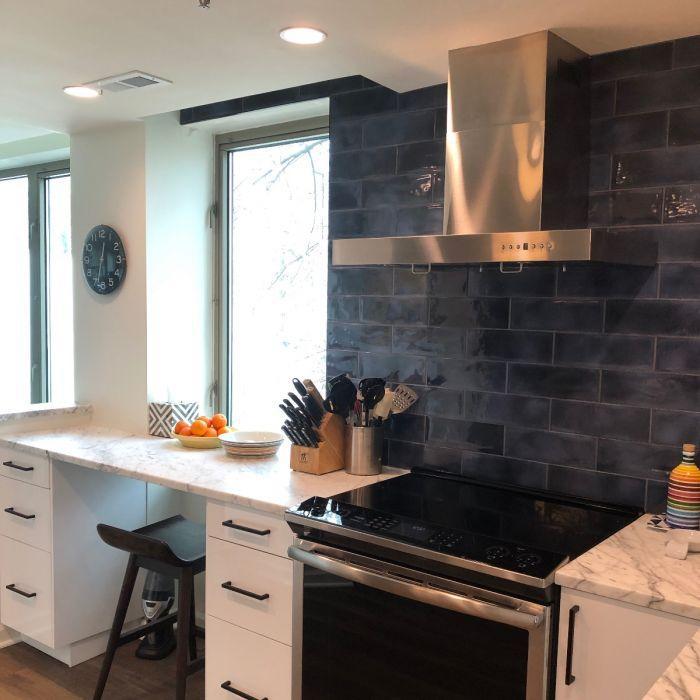 zline-stainless-steel-wall-mounted-range-hood-ke-customer-photo-sq_2.jpg